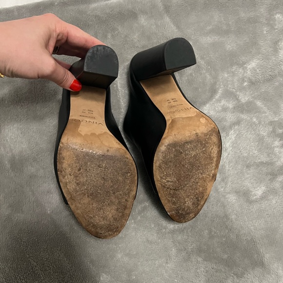 Vince size 7 leather mules - Picture 2 of 4